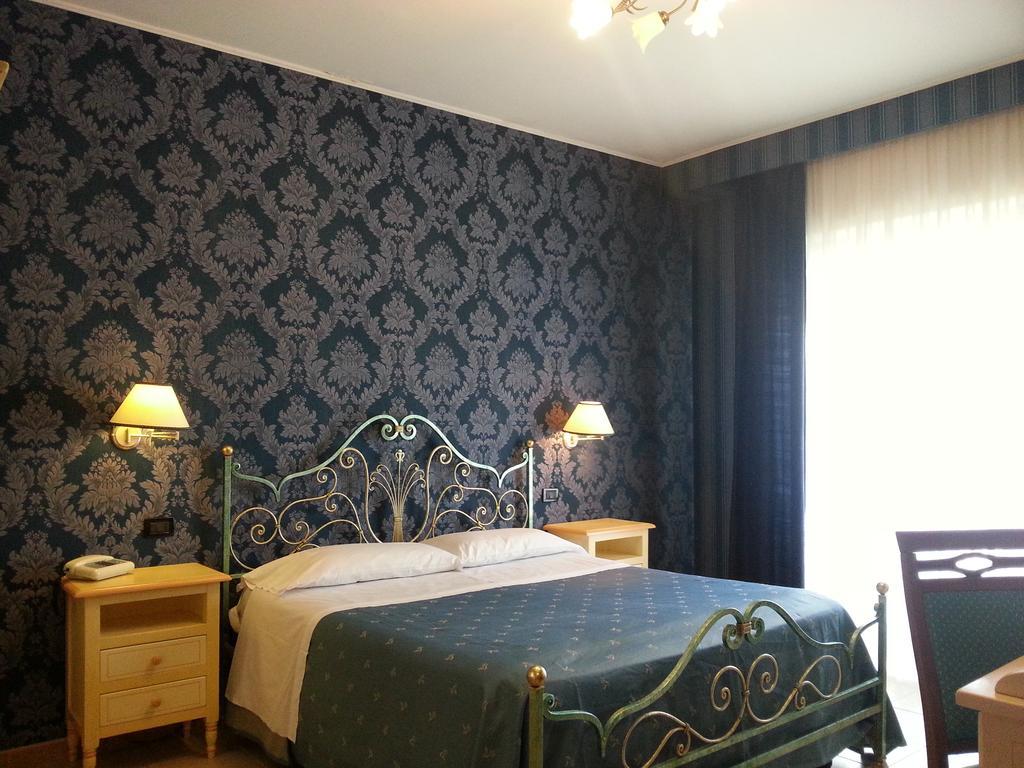 Hotel Sicilia Enna Room photo